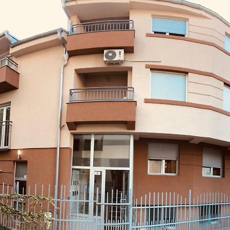 Athos Apartments Ni Buitenkant foto