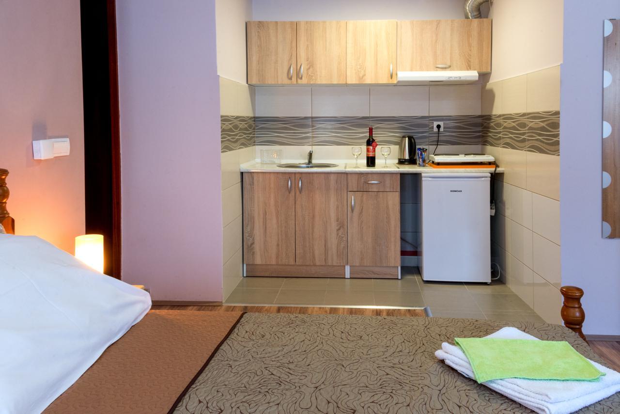 Athos Apartments Ni Buitenkant foto