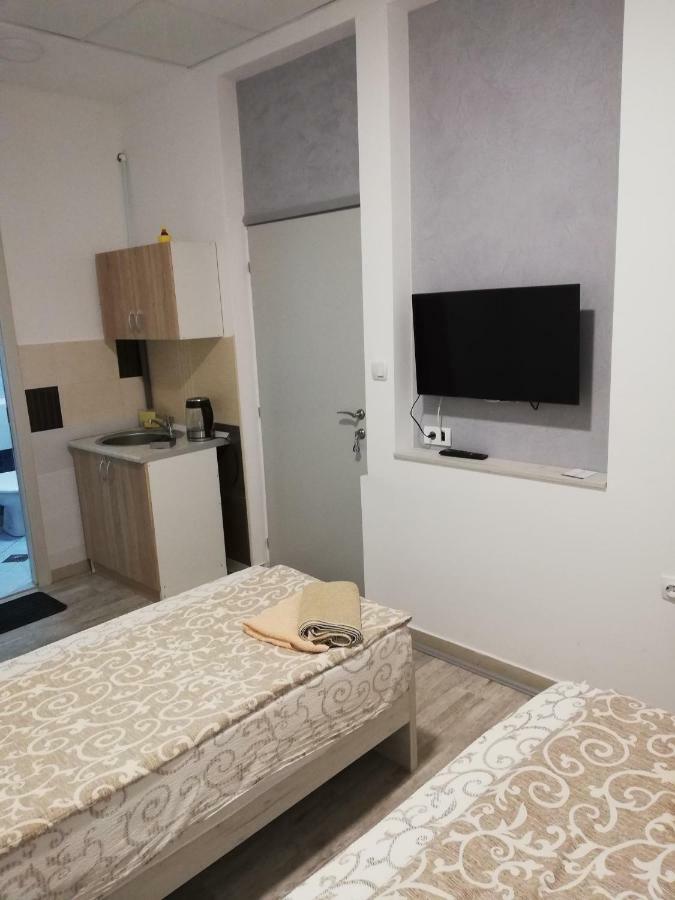 Athos Apartments Ni Buitenkant foto