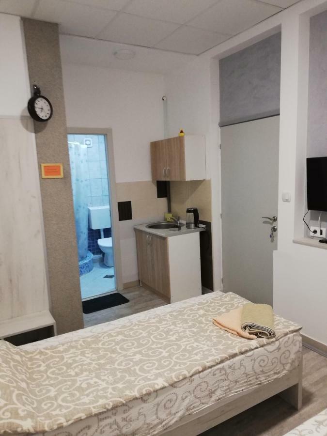 Athos Apartments Ni Buitenkant foto